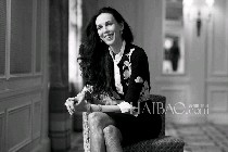 ڂ˹ (L'Wren Scott) һ@λŮ˵ĕrļǰƷ