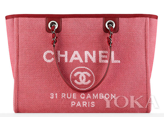 Chanel Large Toile Logo Shopping Tote 约12000人民币