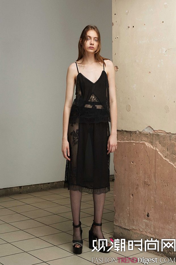 McQ Alexander McQueen 2017ϵlookbookDƬ