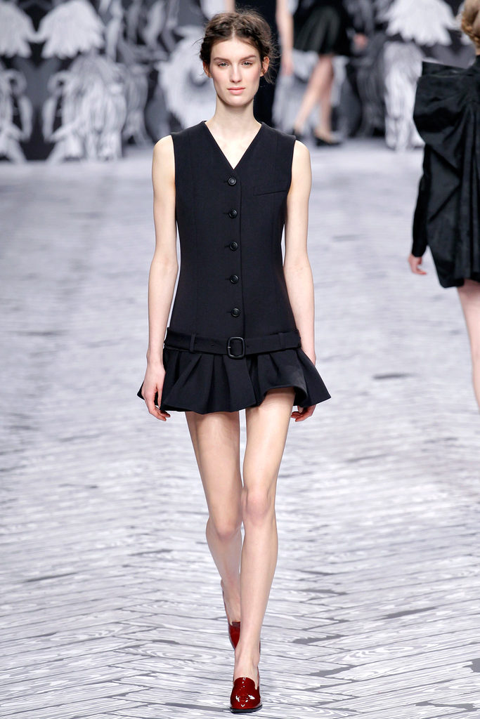 Viktor & Rolf 2013ﶬŮbϵУrbܣDƬ