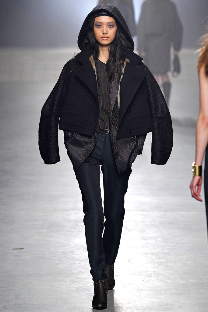 Maiyet 2013ﶬŮbϵУrbܣDƬ