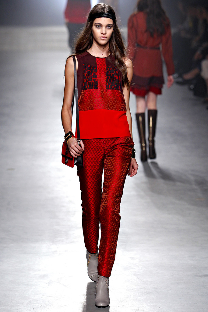 Maiyet 2013ﶬŮbϵУrbܣDƬ