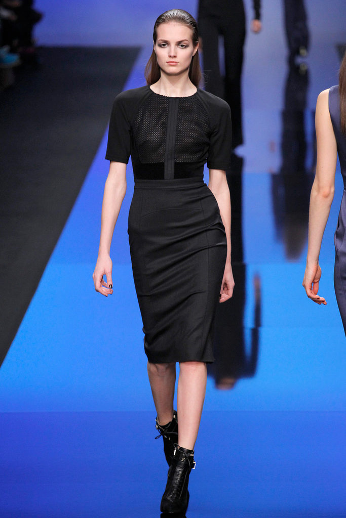 Elie Saab 2013ﶬŮbϵУrbܣDƬ