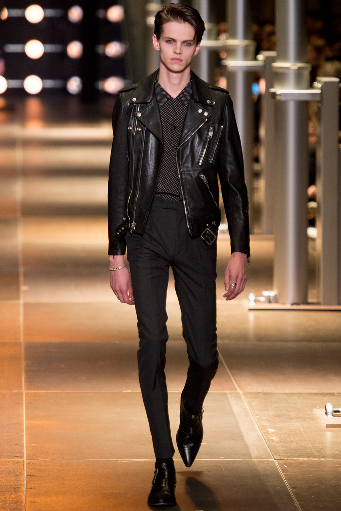 Saint Laurent 2014b DƬ