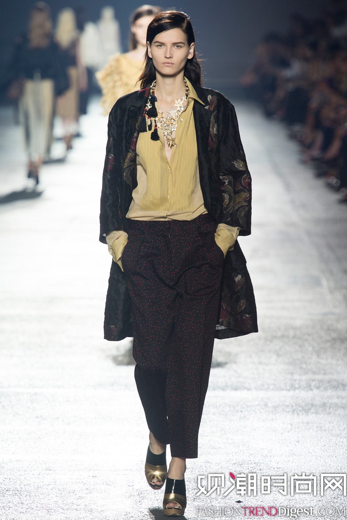 Dries Van Noten  2014贺ĕrbܸDƬ