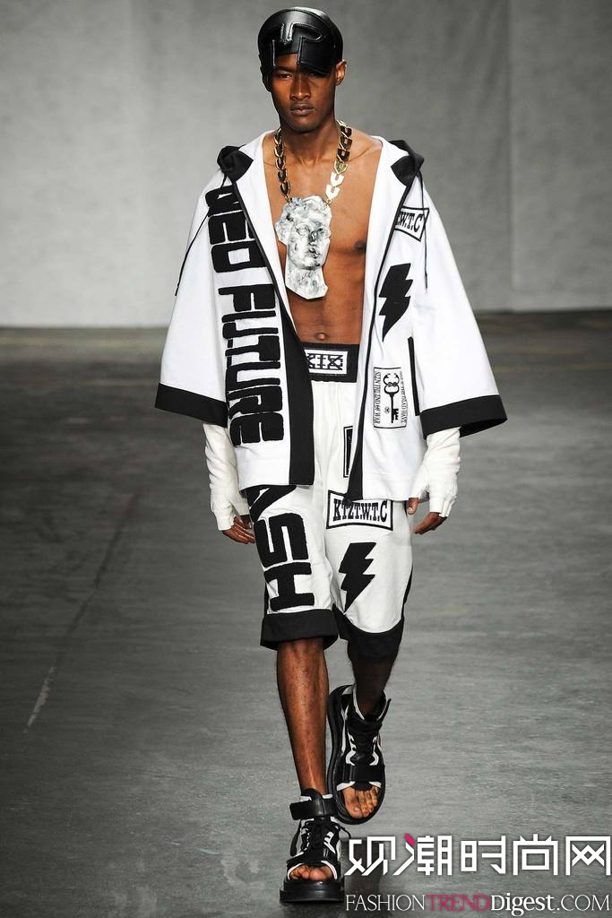 KTZ 2015bϵиDƬ