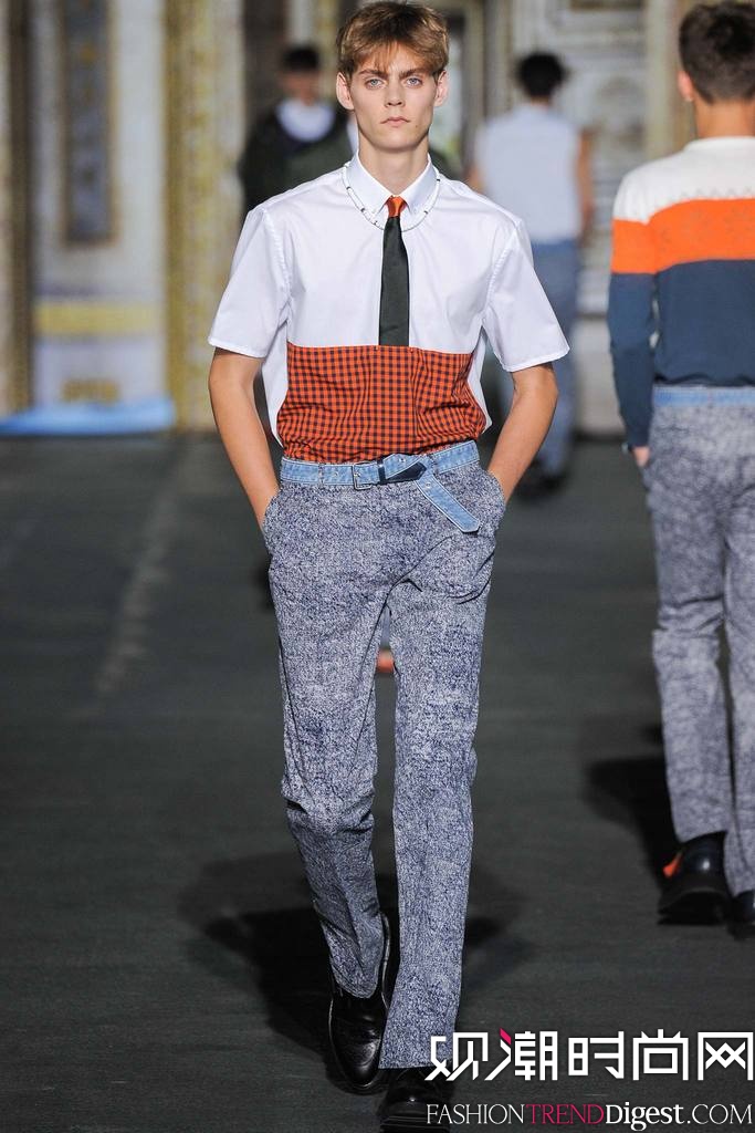 Kris Van Assche 2015İbDƬ