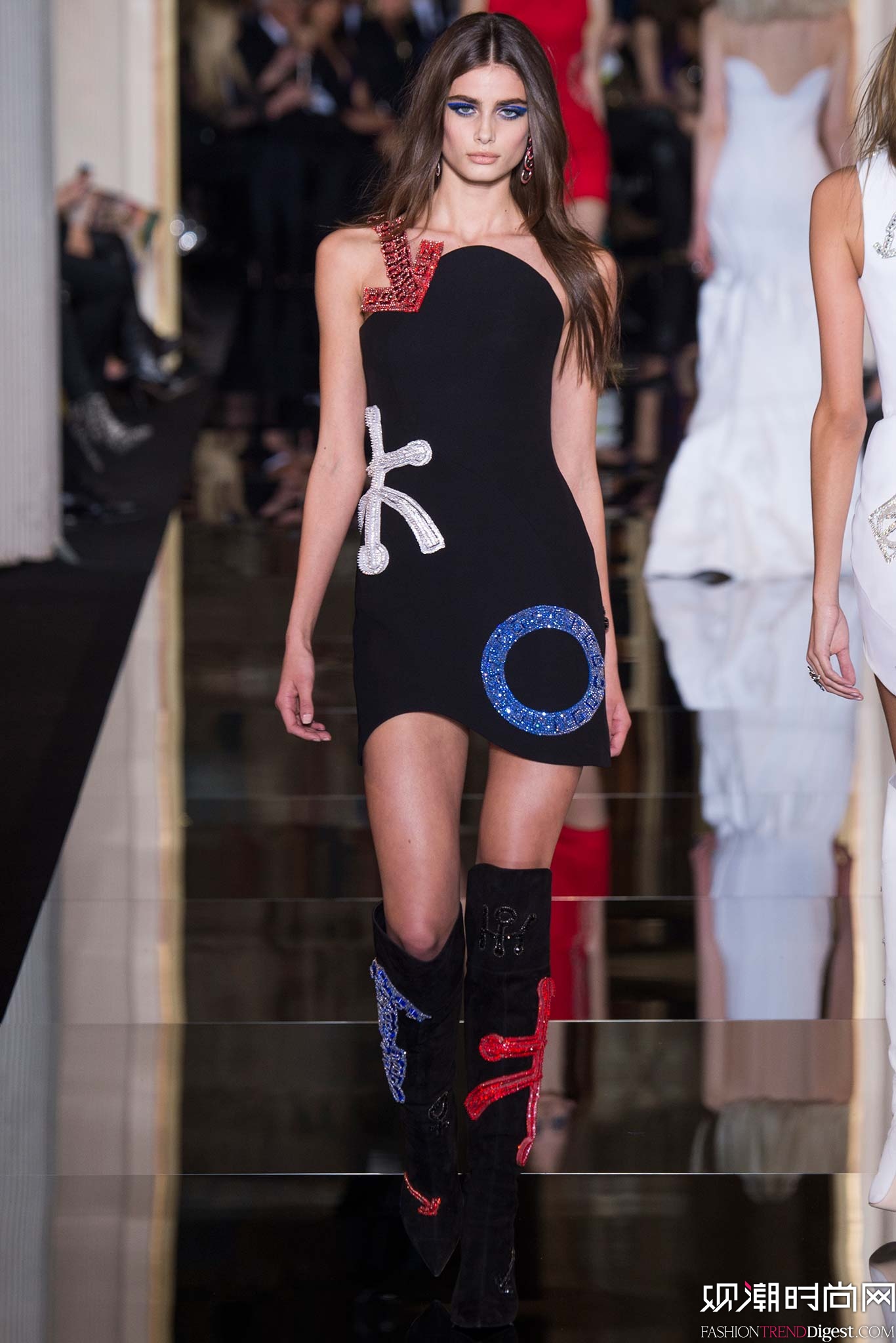 Atelier Versace 2015ĸ߶ϵDƬ