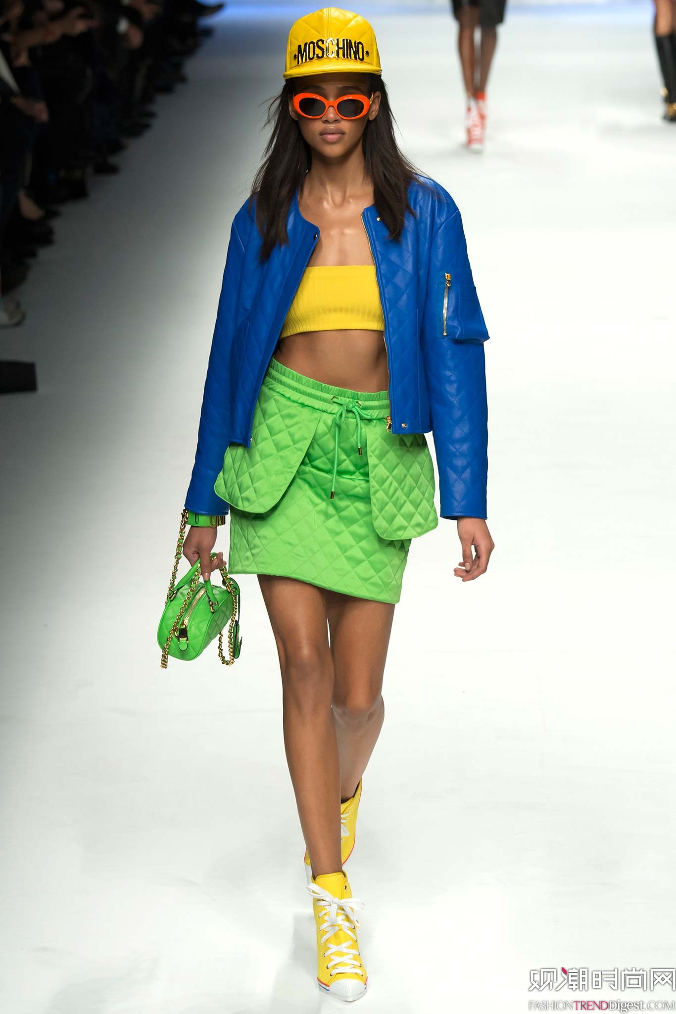 Moschino 2015ﶬŮbϵиDƬ