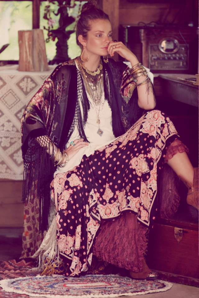 ENIKO MIHALIK[ FREE PEOPLE 7LOOKBOOKDƬ