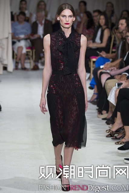 Oscar de la Renta 2016ŮbϵDƬ