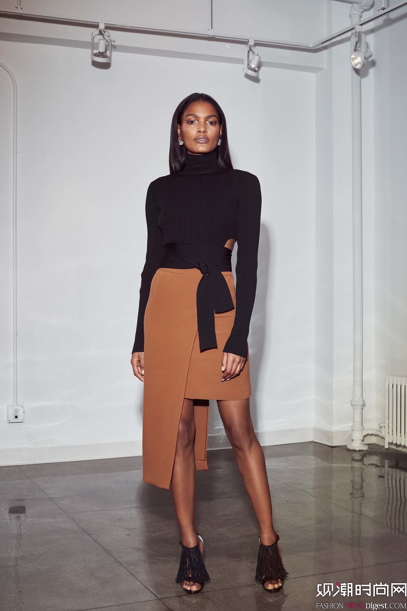 Cushnie et Ochs 2016LOOKBOOKDƬ