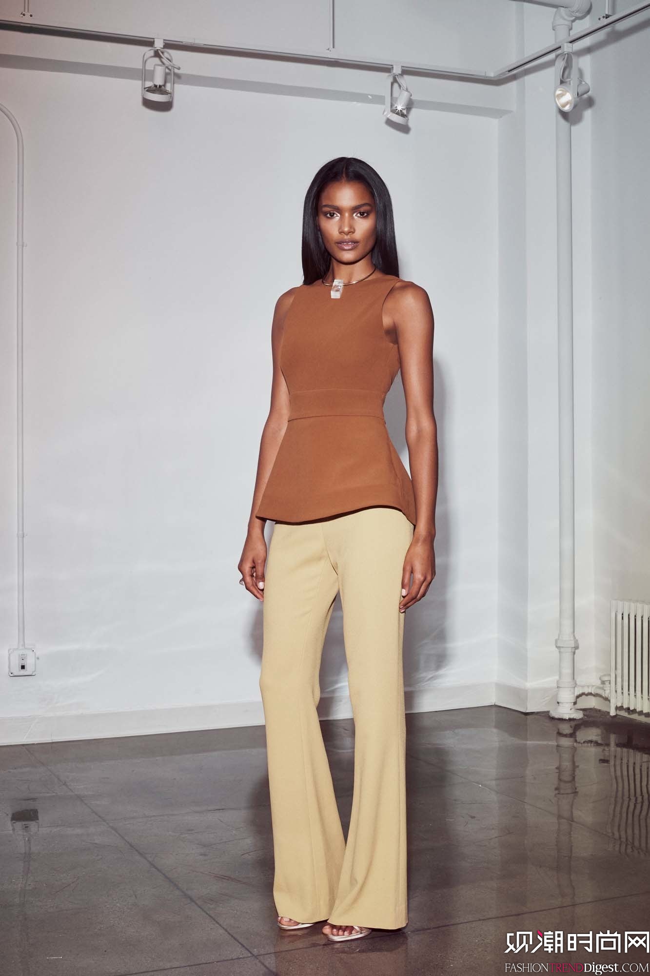 Cushnie et Ochs 2016LOOKBOOKDƬ