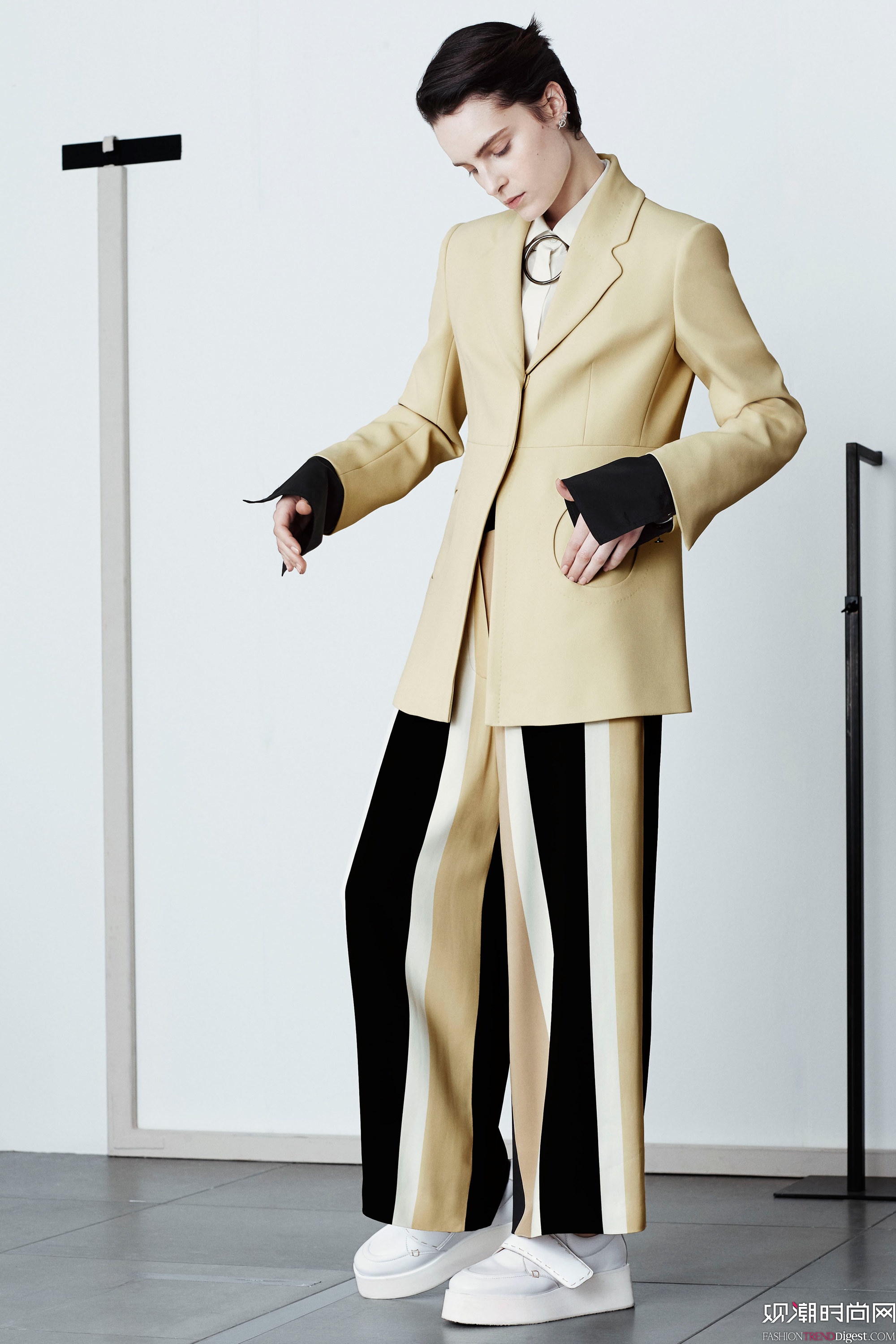 Sportmax 2016ϵLookBookDƬ