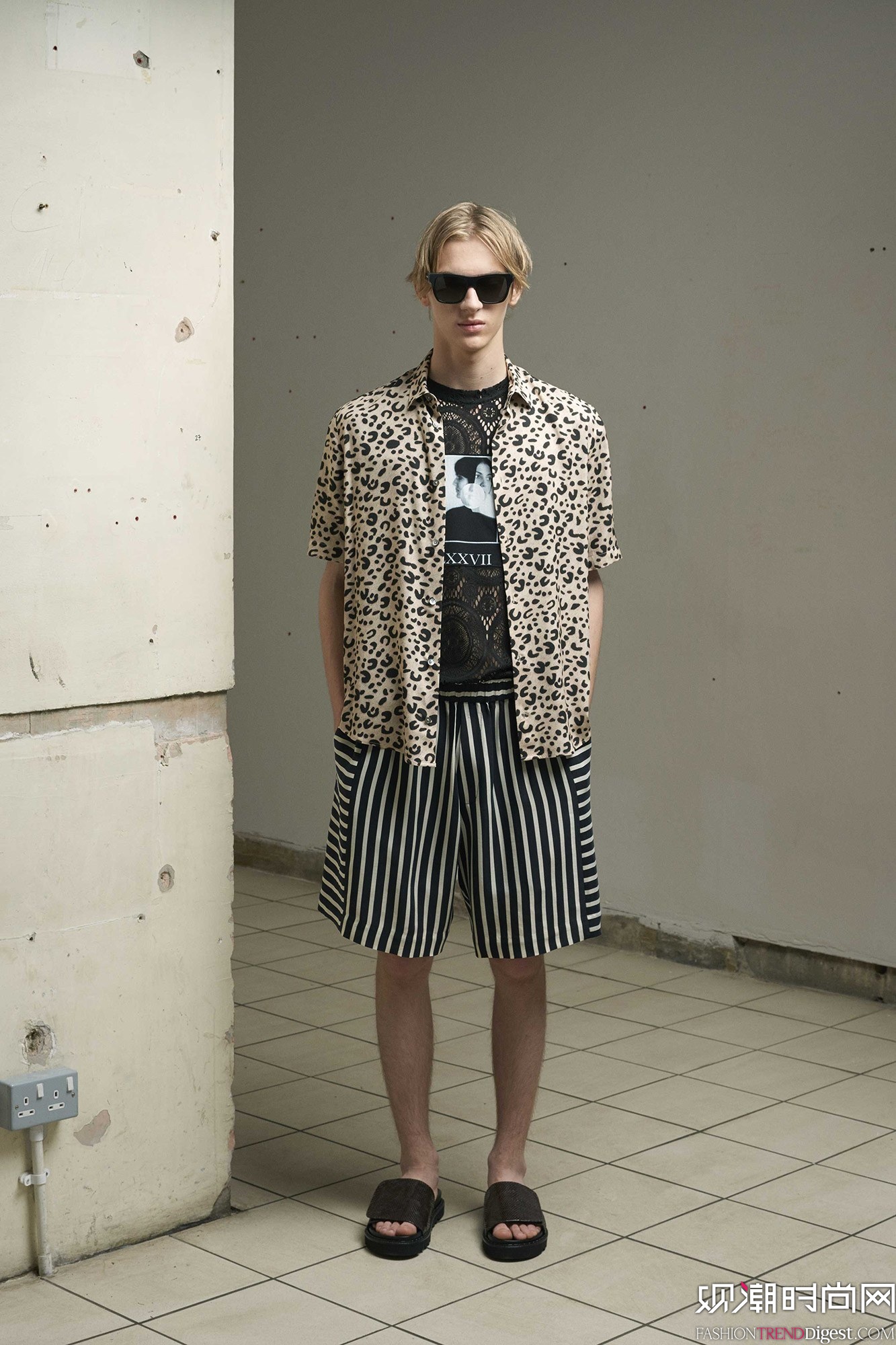 McQ Alexander McQueen 2017ϵLookBookDƬ