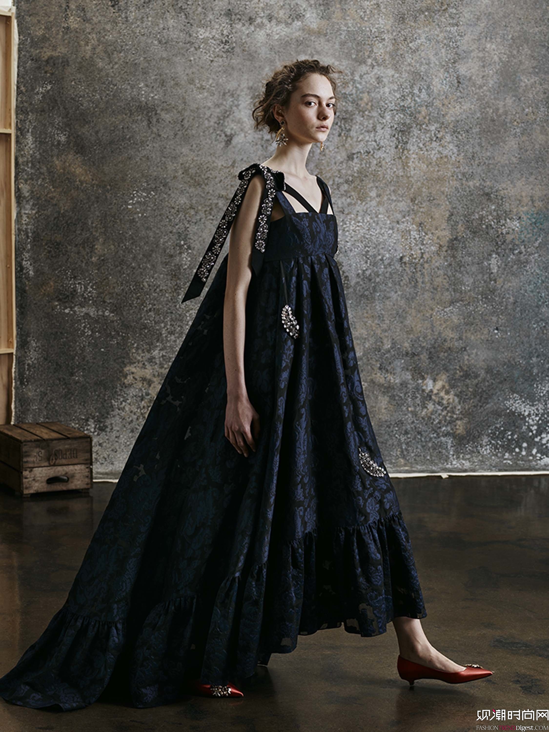 Erdem 2017ϵLookBookDƬ