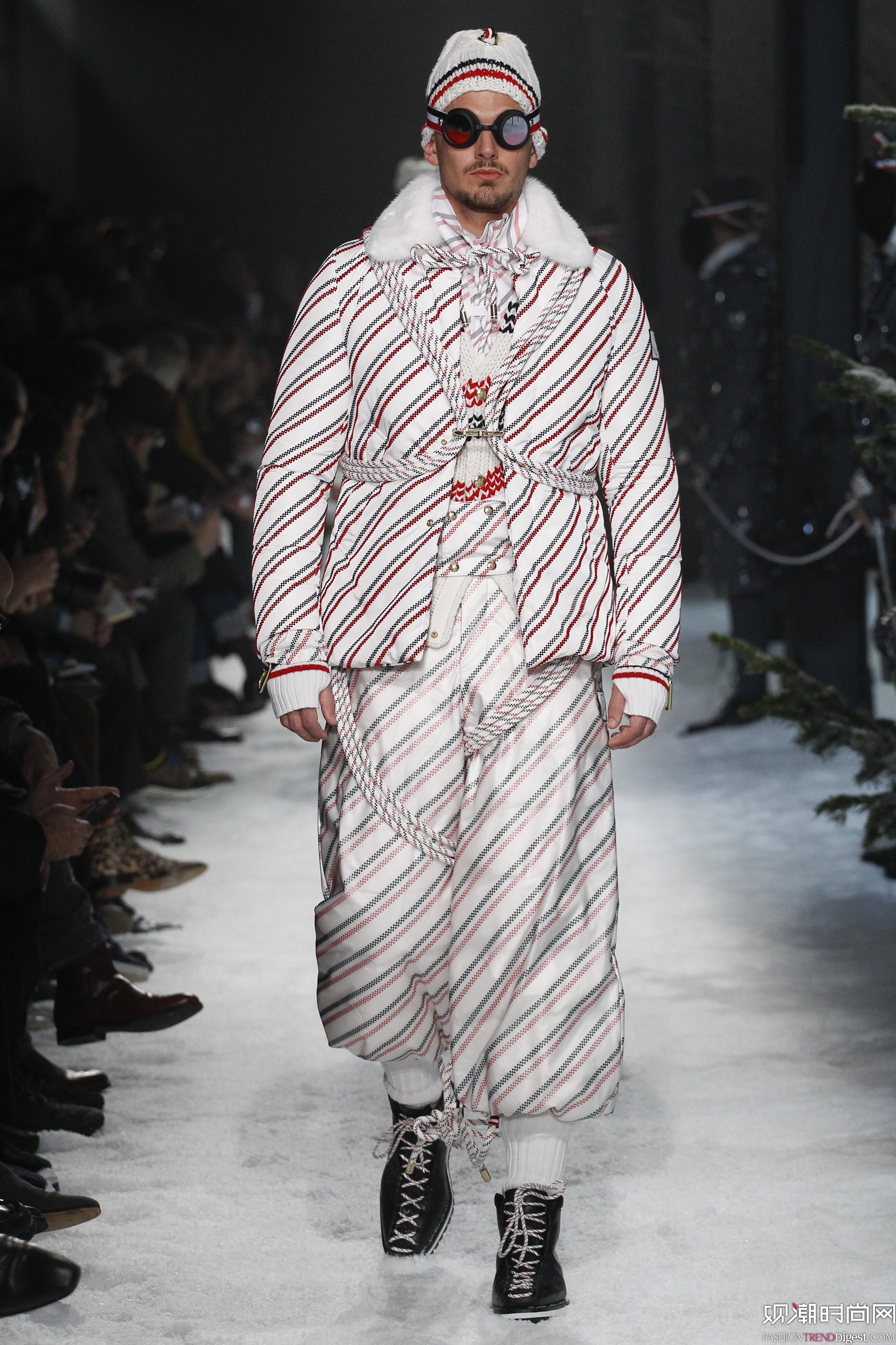 Moncler Gamme Bleu 2017ϵDƬ