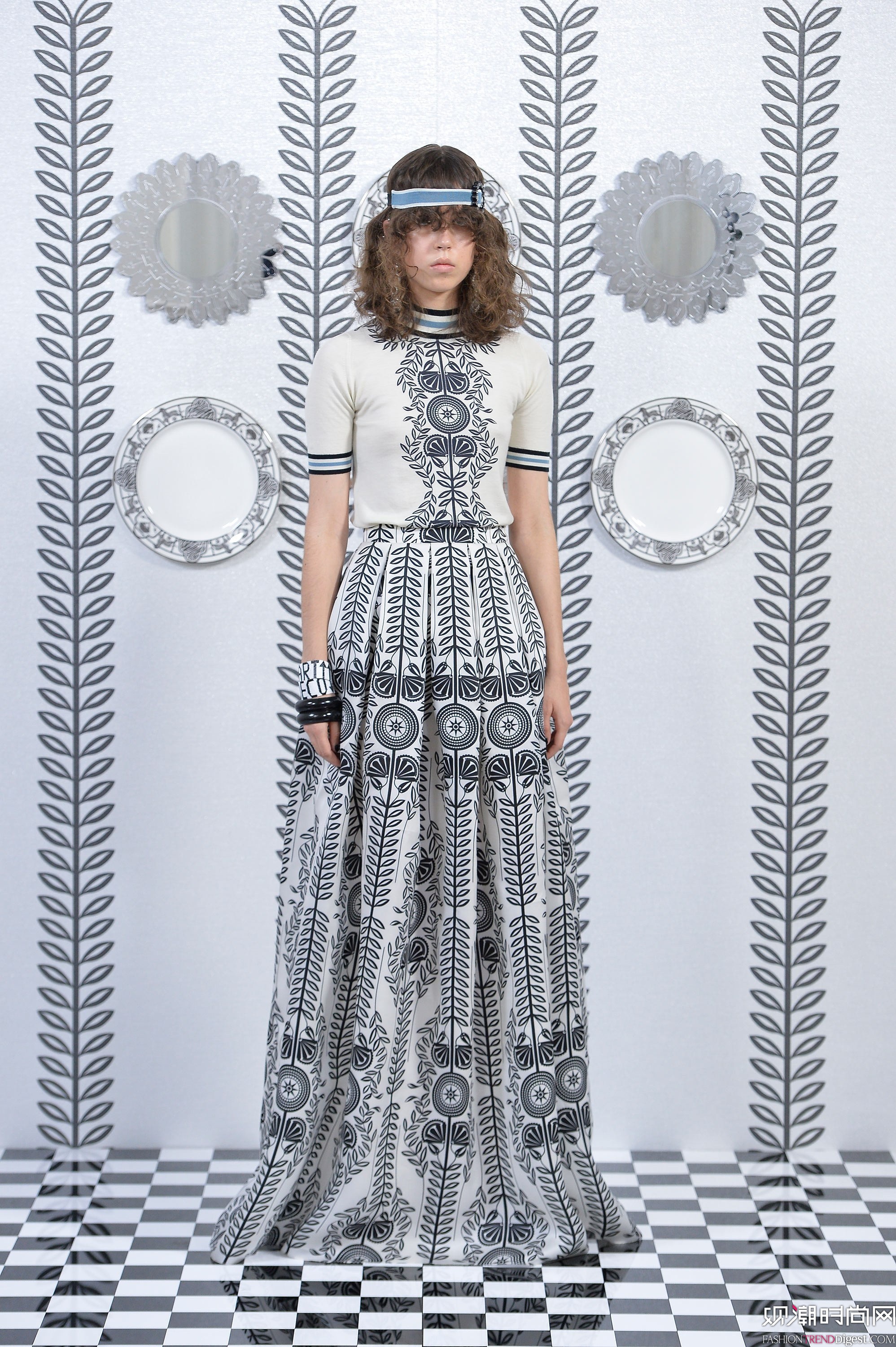 Holly Fulton 2018ϵlookbookDƬ