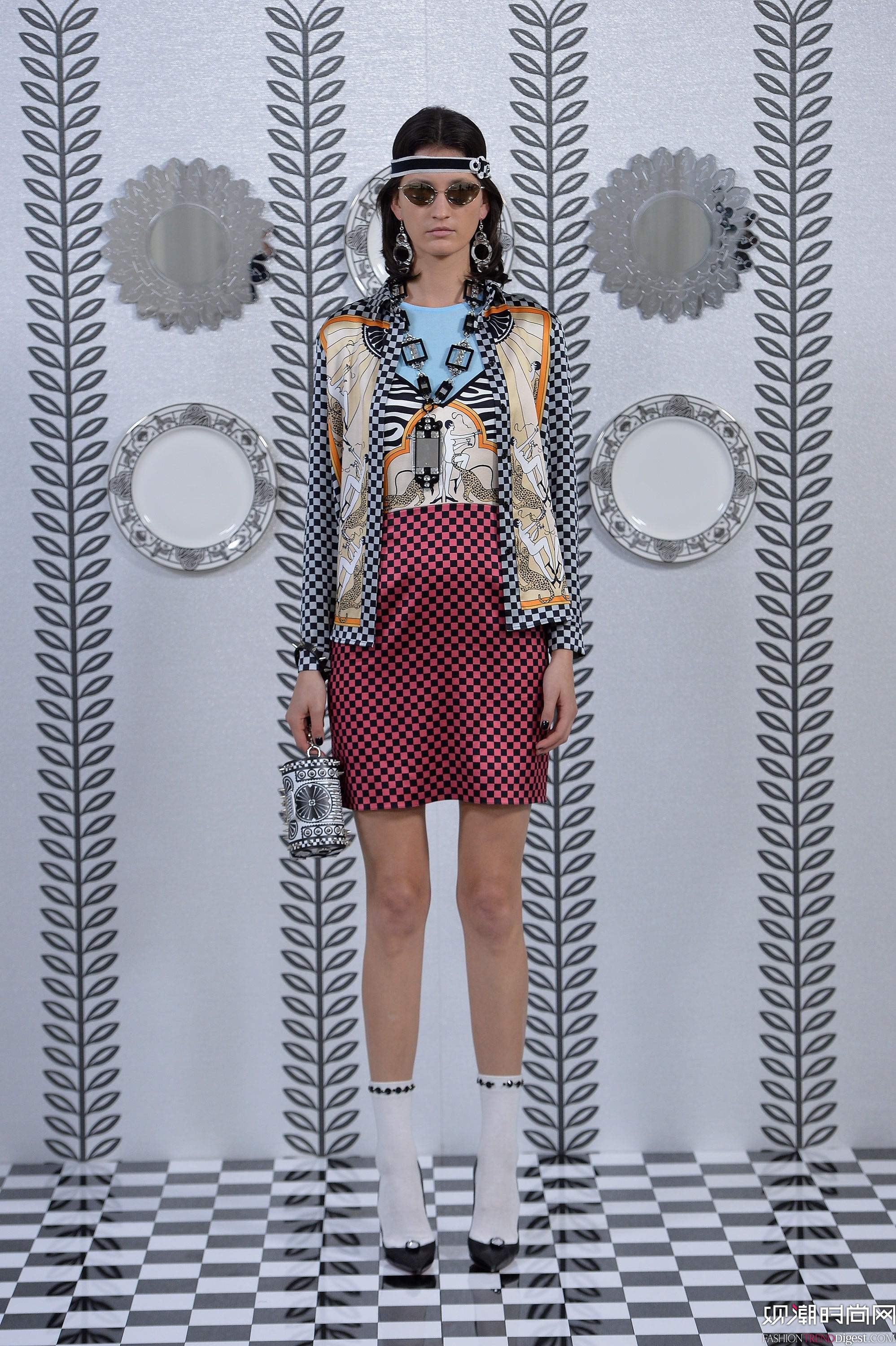 Holly Fulton 2018ϵlookbookDƬ