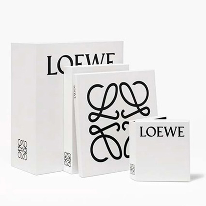 J.W.Anderson改造Loewe标志