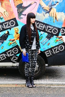 2013ƪ˱رKenzo۾ͼӡף۾ɫðӡǦʿ