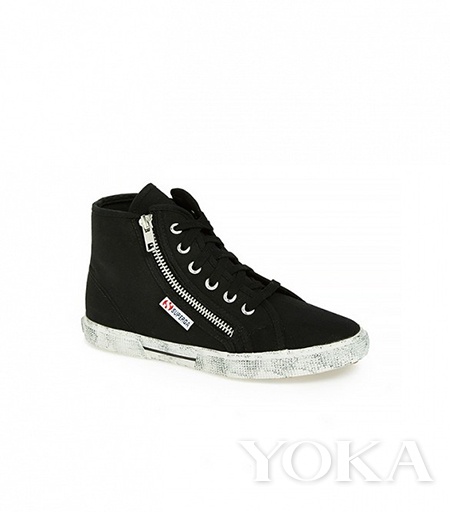  Superga Լ450