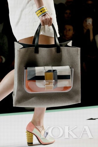 Fendi2013ﶬRTWʱװ