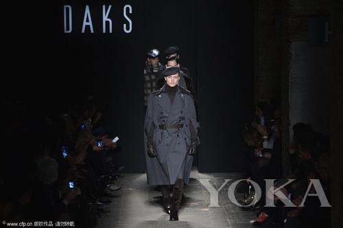 DAKS 2013ﶬװT̨