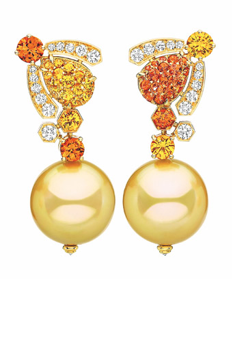 Chaumet“Bee my love”系列 金色珍珠耳环