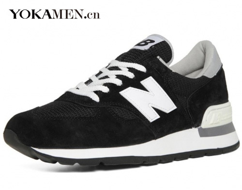 New Balance M990