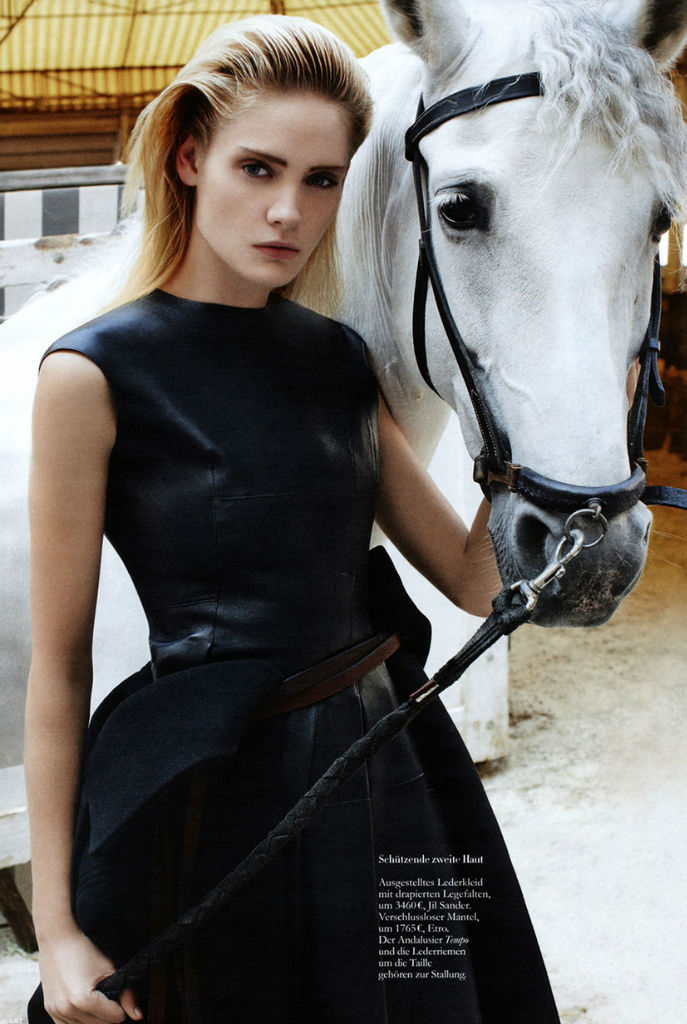 Heidi MountΪ¹桶Harpers Bazaar¿һʱдƬͼƬ