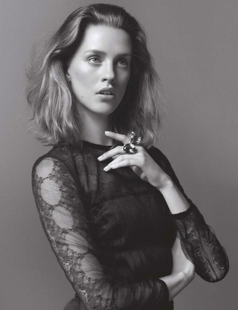 Julia Frauche[Numeros־¿(ni)퓴ƬDƬ