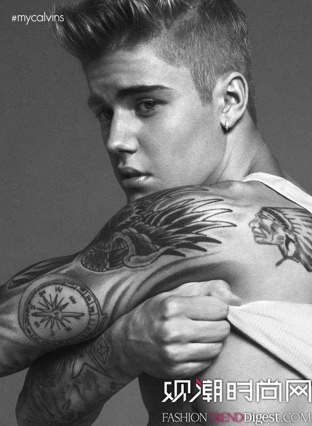 Justin BieberЯLara StoneΪCalvin Klein2015ţпϵйͼƬ