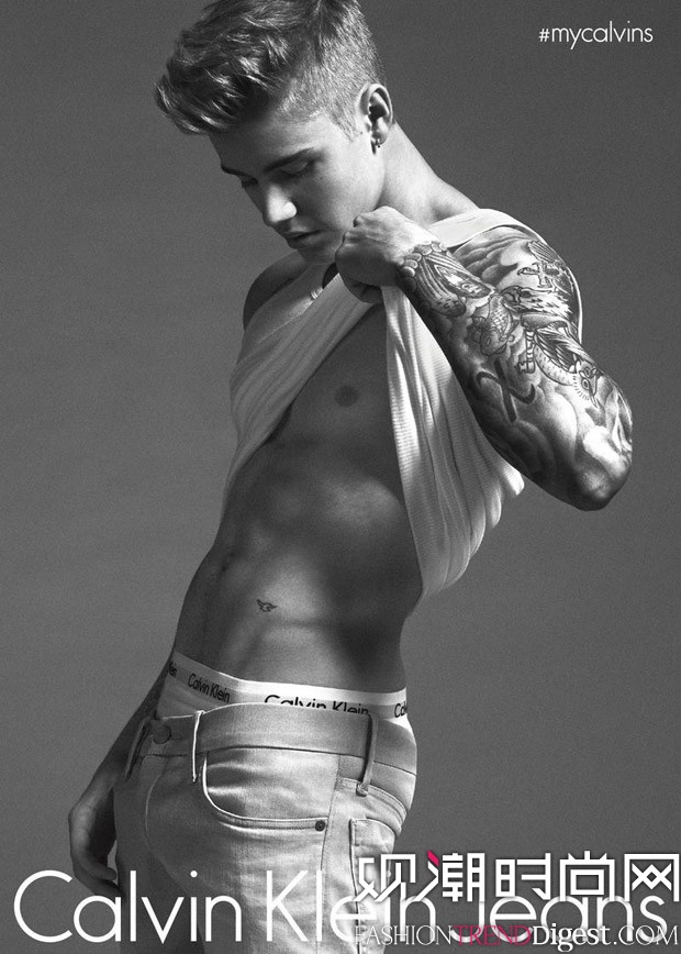 Justin BieberЯLara StoneΪCalvin Klein2015ţпϵйͼƬ