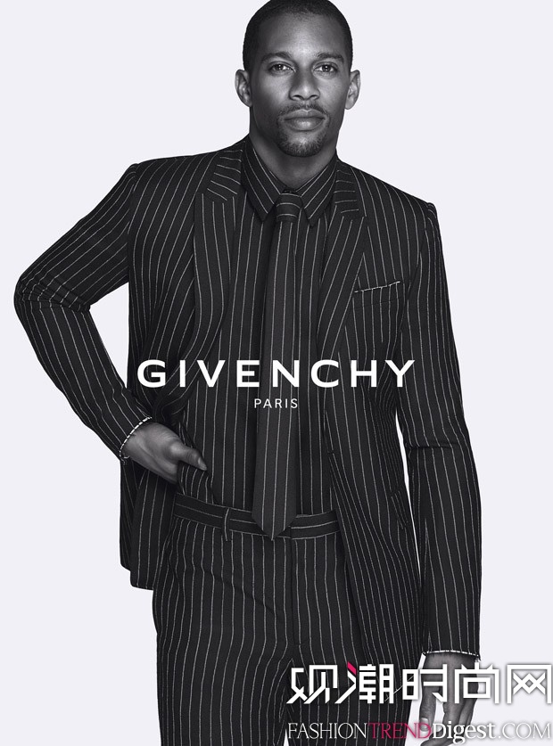 Givenchy  2015ﶬVDƬ