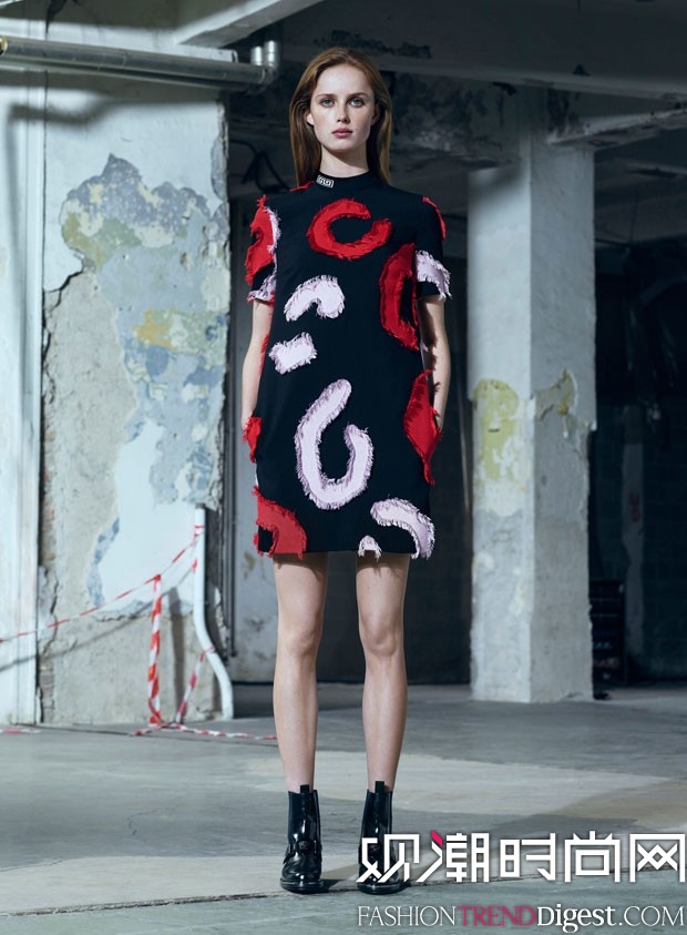 Versace 2016ϵLookBookDƬ