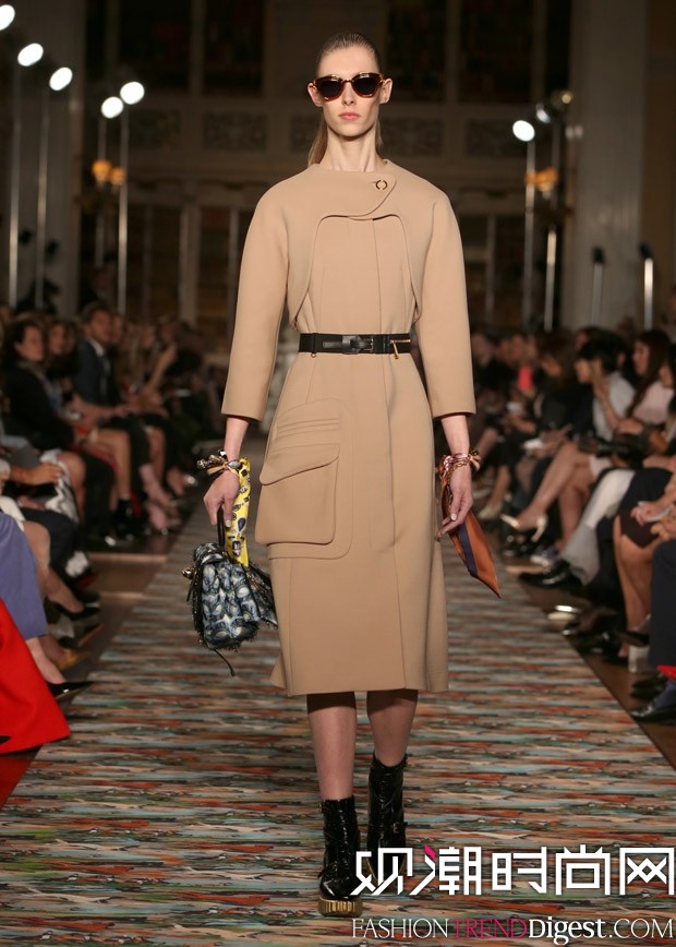 Christian Dior 2017�紺ϵ���㳡����ͼƬ