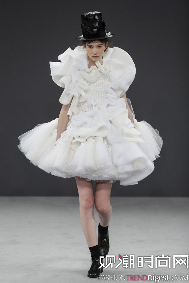 Viktor & Rolf 2016ﶬ߶ϵ㳡ͼƬ