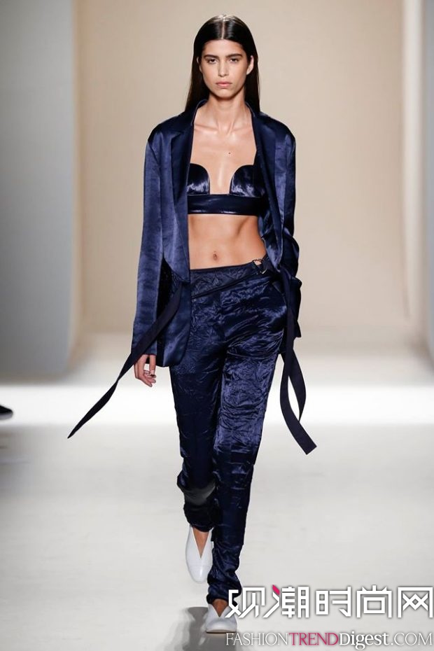 Victoria Beckham 2017ϵм~srbܸDƬ