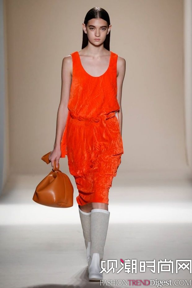 Victoria Beckham 2017ϵм~sr(sh)bܸDƬ