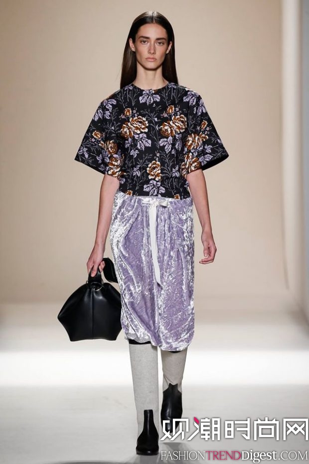 Victoria Beckham 2017ϵм~srbܸDƬ