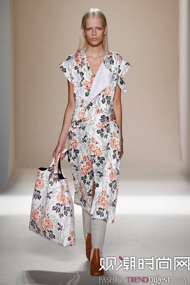 Victoria Beckham 2017ϵм~srbܸDƬ