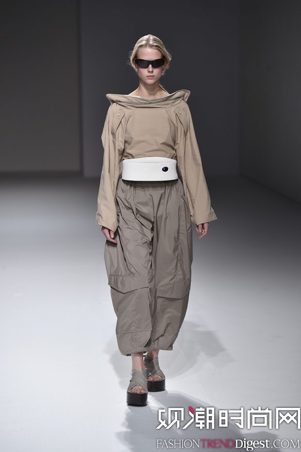 Chalayan 2017ϵаrbܸDƬ