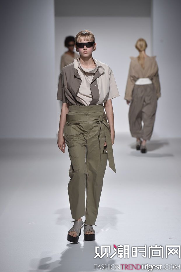 Chalayan 2017ϵаrbܸDƬ