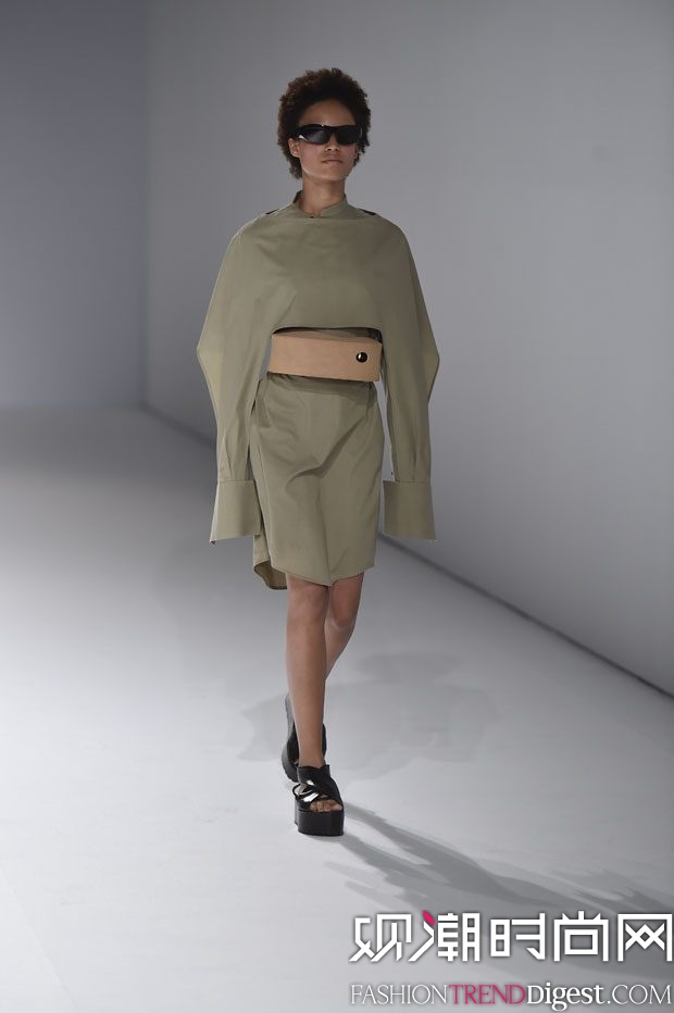 Chalayan 2017ϵаrbܸDƬ