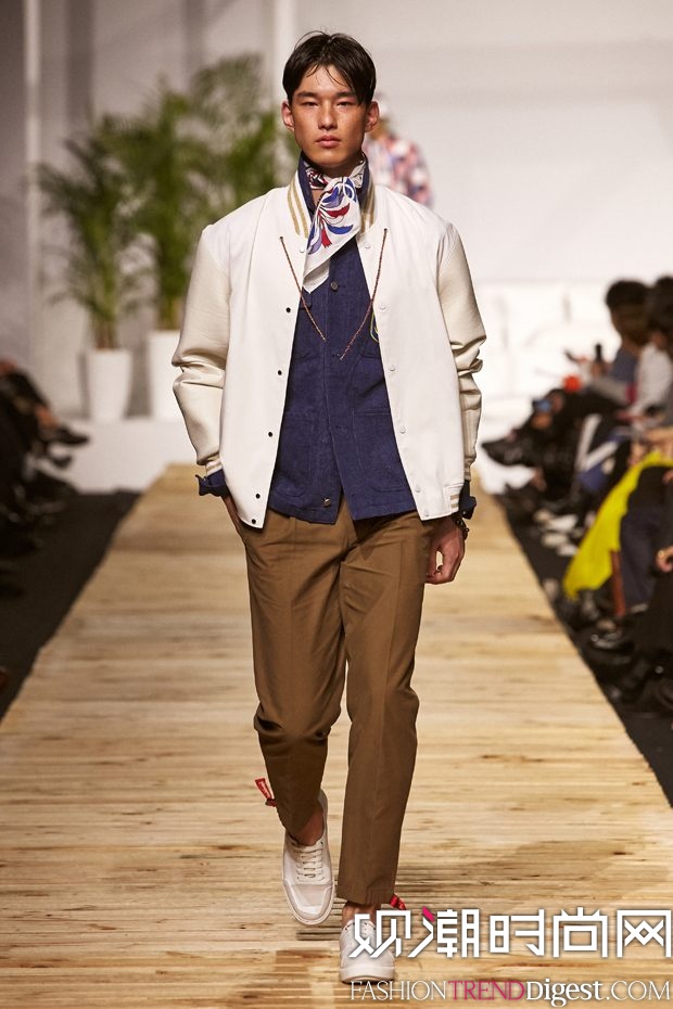 Beyond Closet 2017����ϵ���׶�ʱװ�ܸ���ͼƬ