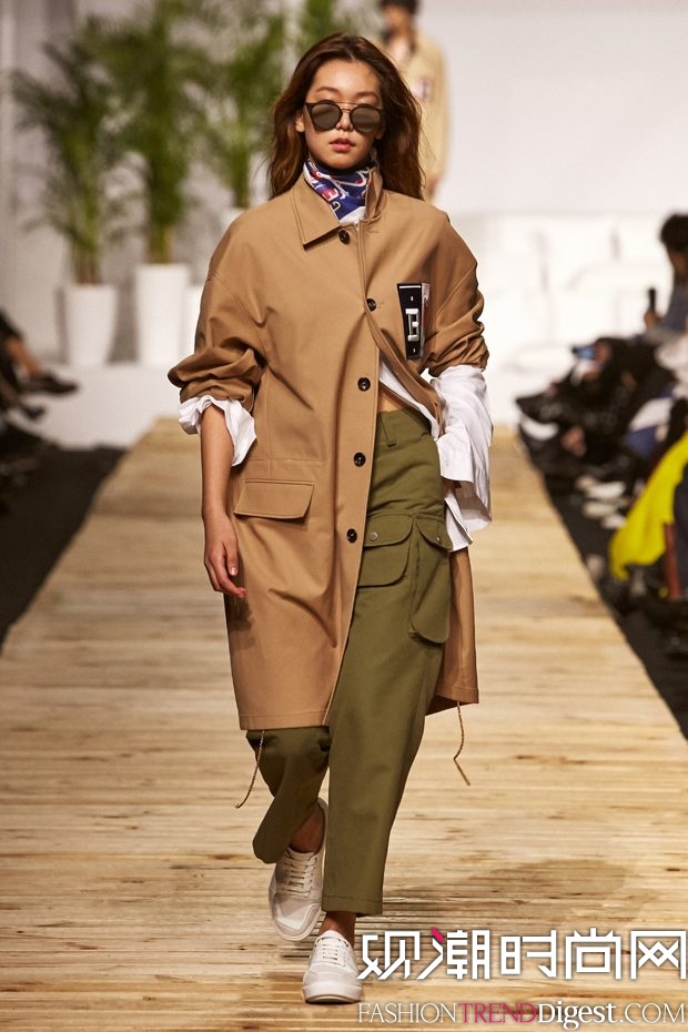 Beyond Closet 2017����ϵ���׶�ʱװ�ܸ���ͼƬ