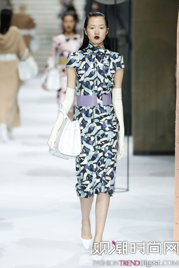 MAX MARA 2017ϵаlDƬ