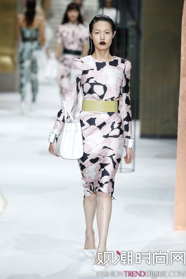 MAX MARA 2017ϵаlDƬ
