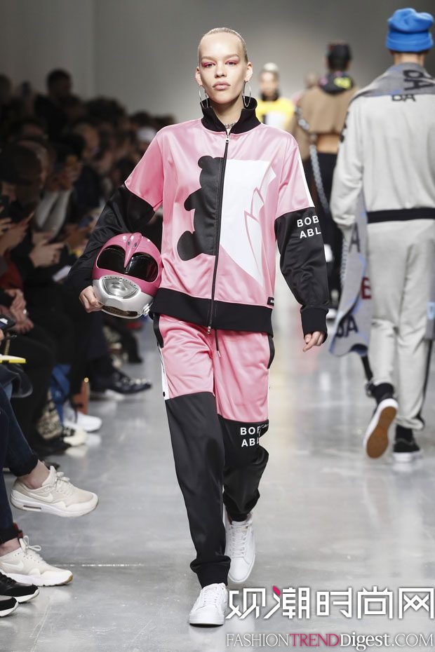 Bobby Abley 2017װϵ㳡ͼƬ